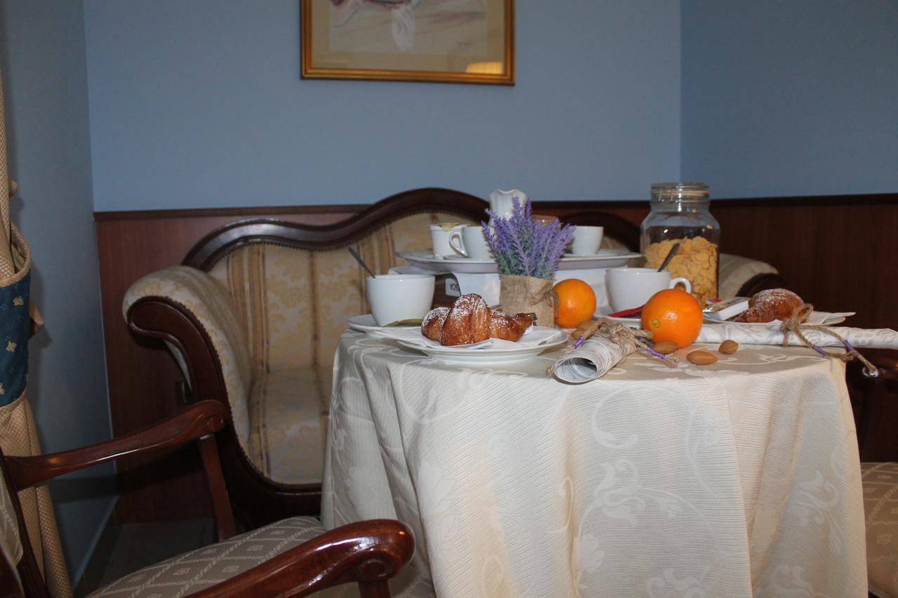 Hotel Malaga Αβελλίνο Εξωτερικό φωτογραφία
